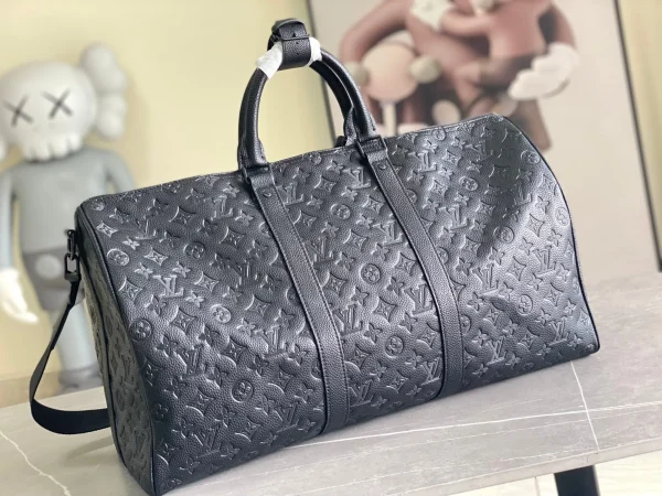 Keepall Bandoulière 50 Monogram Shadow Leather - Image 5
