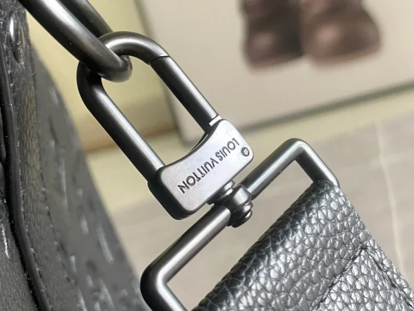 Keepall Bandoulière 50 Monogram Shadow Leather - Image 7