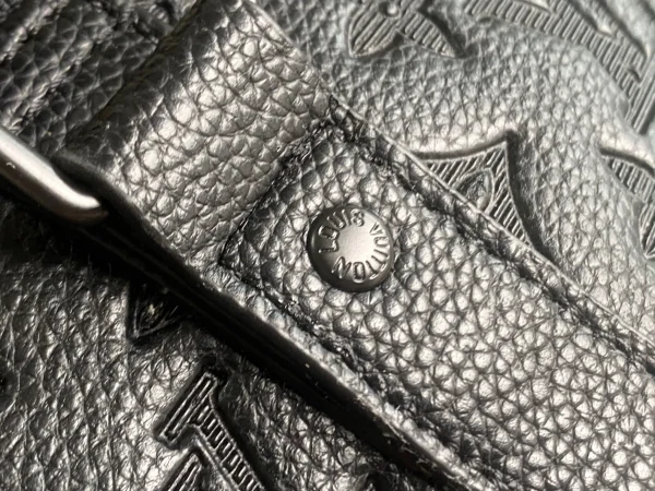 Keepall Bandoulière 50 Monogram Shadow Leather - Image 9