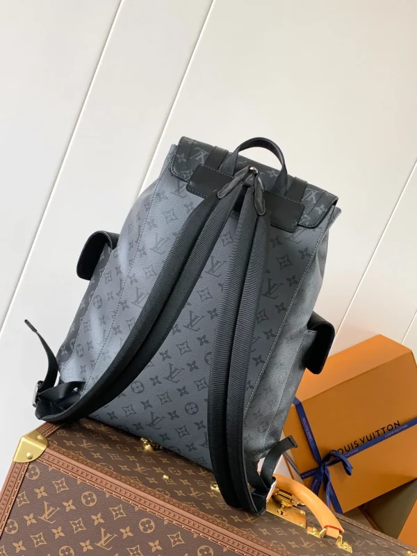 LOUIS VUITTON Damier Graphite Christopher MM Back Pack Black - Image 9