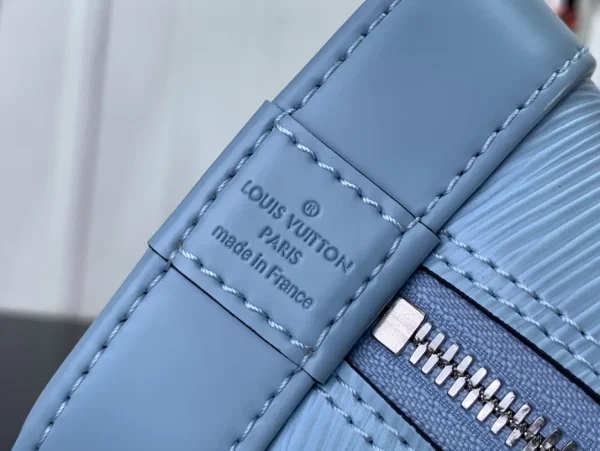 LOUIS VUITTON Epi Jacquard Alma BB Bleu Nuage - Image 4