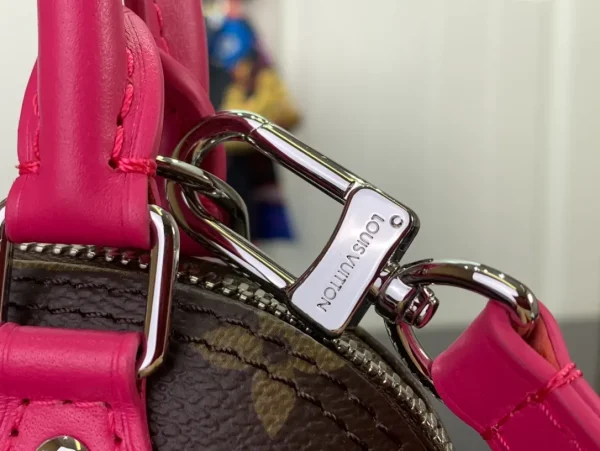 Louis Vuitton Alma Handbag Pink - Image 8