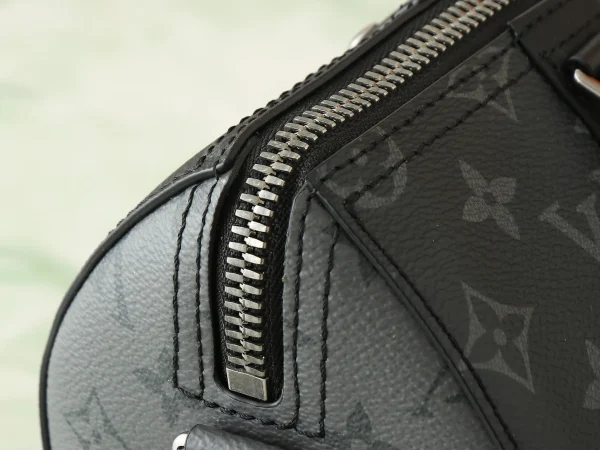 Louis Vuitton Bandouliere Keepall - Image 8