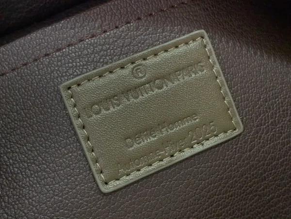 Louis Vuitton Black Patent Bag - Image 2