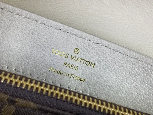 Louis Vuitton Dauphine Soft Gm Bag - Image 10