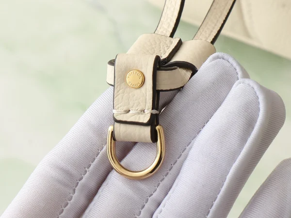 Louis Vuitton Empreinte Neverfull Mm - Image 10