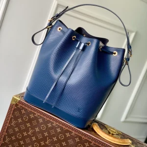 Louis Vuitton Epi Noe Leather Shoulder Bag