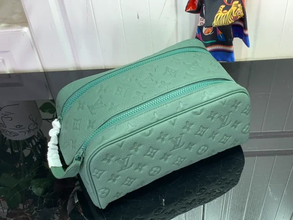 Louis Vuitton Keepall Bandouliere 50 Bag - Image 10