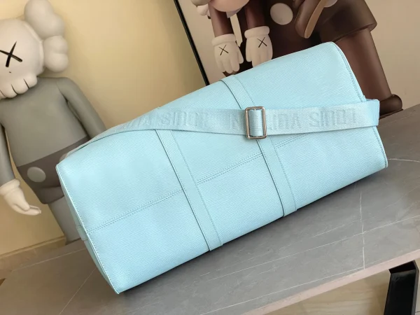 Louis Vuitton Keepall Bandoulière Bag - Image 8