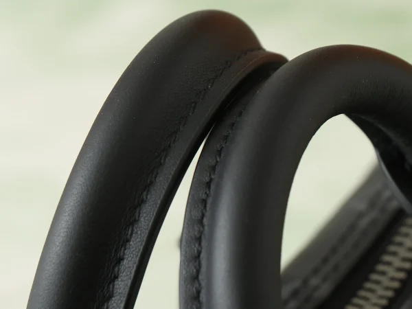  - Image 7