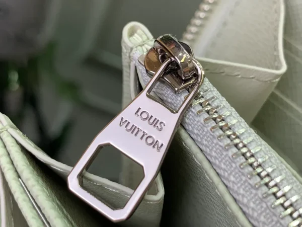 Louis Vuitton Long Wallet Monogram Iridescent Zippy Horizontal - Image 10