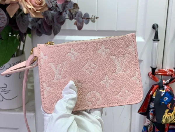 Louis Vuitton Marshmallow - Image 5