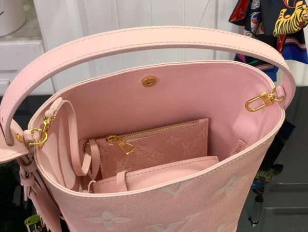 Louis Vuitton Marshmallow - Image 10