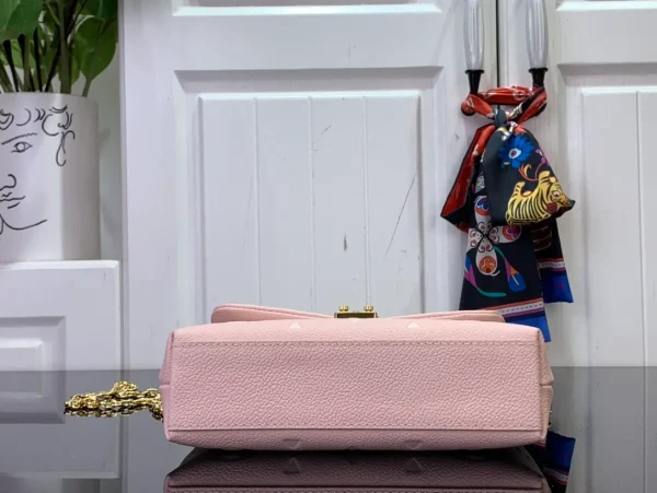 Louis Vuitton Marshmallow Rosebud in Embossed Grained Cowhide Leather with Gold-tone - Image 6