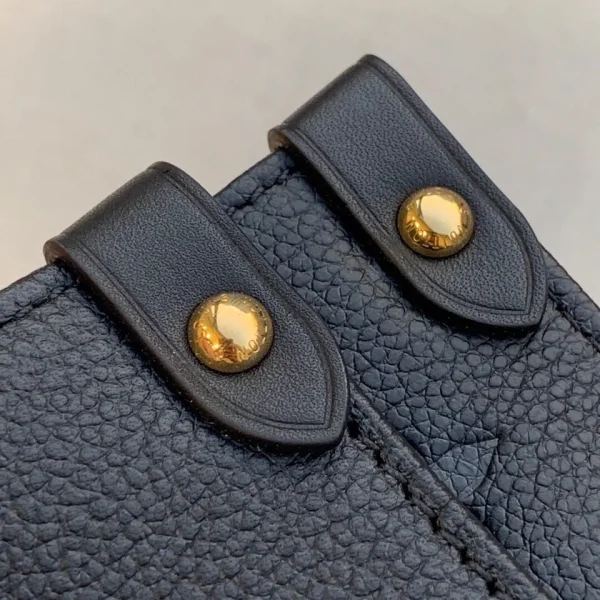 Louis Vuitton OnTheGo Tote MM Black Leather - Image 6
