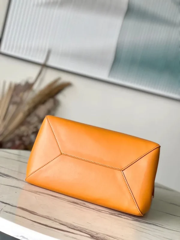 Louis Vuitton Sandwich Bag - Image 3