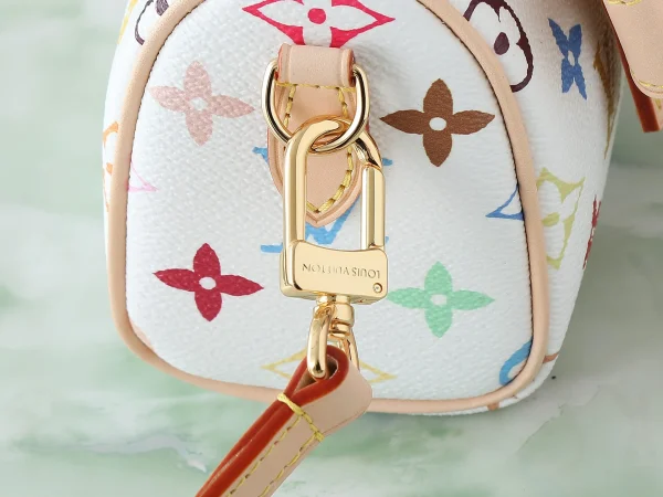 Louis Vuitton Shoulder Bag - Image 9