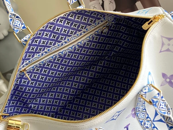 Louis Vuitton Travel Bags - Image 10