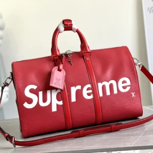 Louis Vuitton x Supreme Keepall Bandouliere Bag