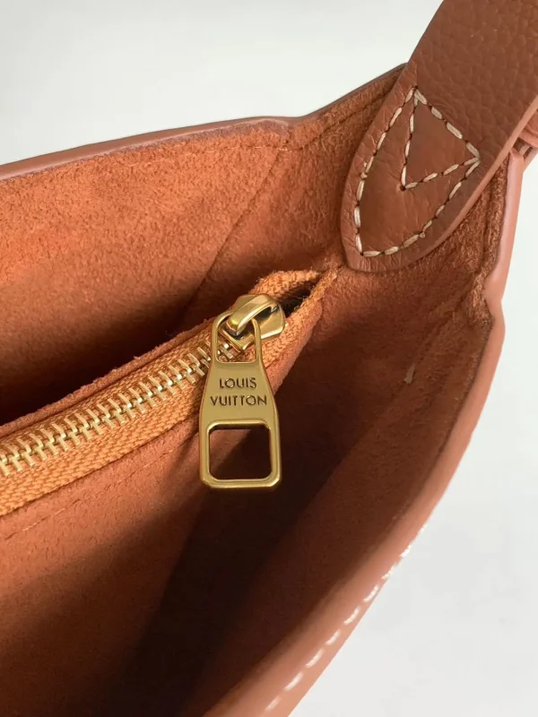 Luxury Calfskin Leather Crescent Shoulder Bag - Image 8