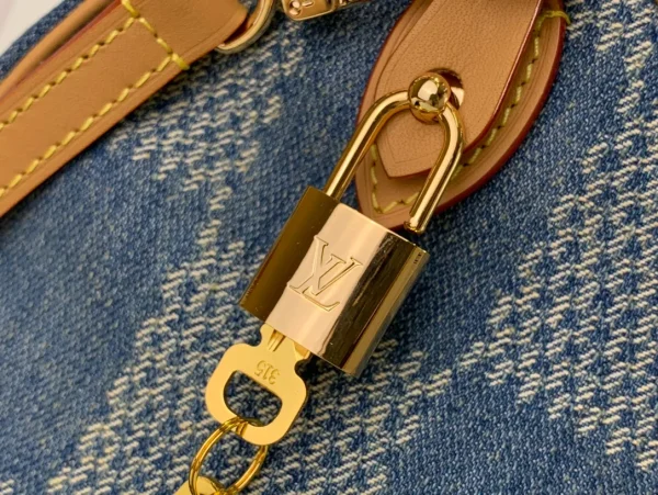 Luxury Louis Vuitton Denim Bag - Image 6