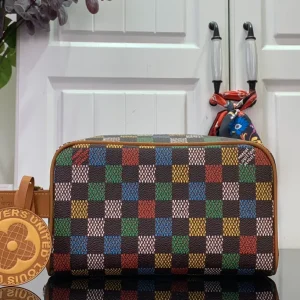 Men's Luxury Travel Accessories & Travel Gifts