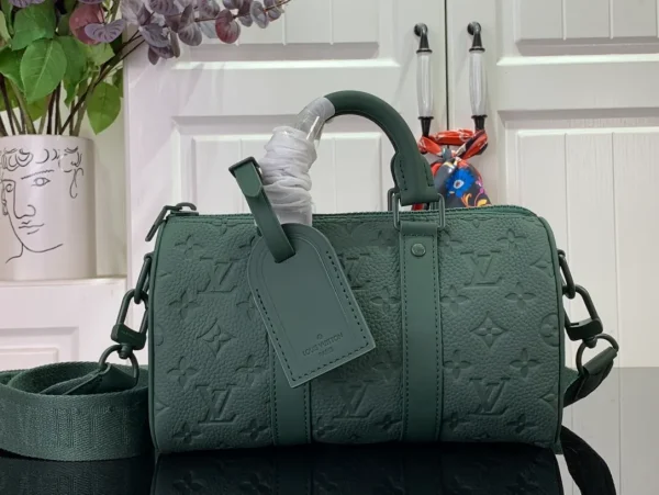 Men's Luxury Travel Bag - Image 3