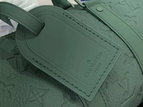 Men's Luxury Travel Bag - Image 8