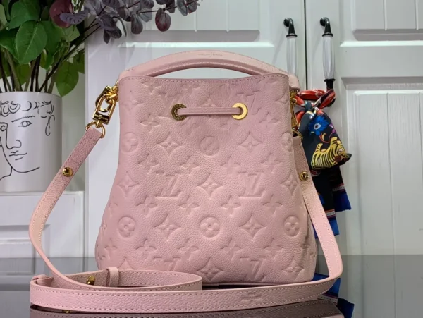 Néonoé BB Monogram Empreinte Leather bag