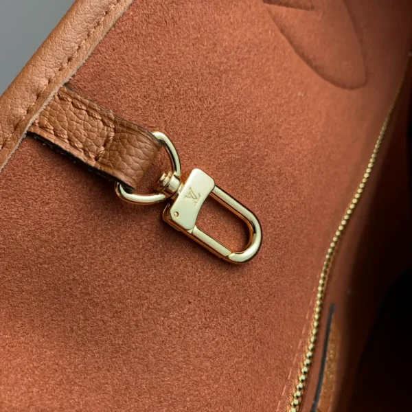 Neverfull MM Monogram Empreinte Leather Handbags - Image 6