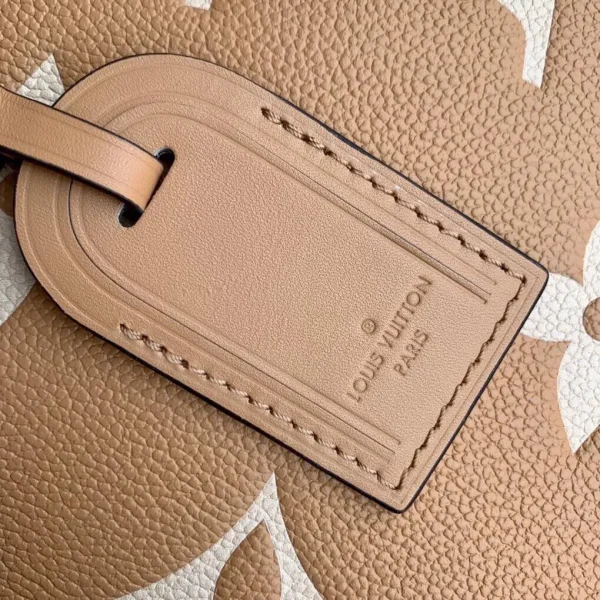 OnTheGo MM Bicolor Monogram Empreinte Leather Handbags - Image 4