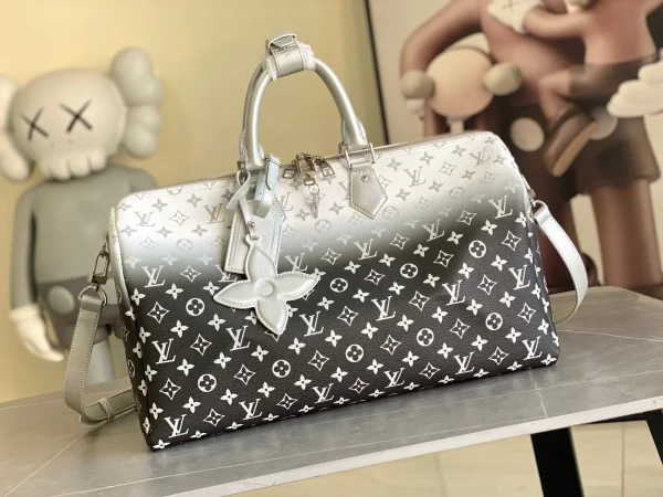OnTheGo MM Other Monogram Canvas - Image 3