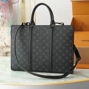 Sac Plat Horizontal Zippe Monogram Eclipse Canvas