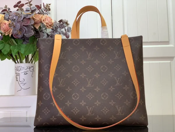 Shopper Tote MM Autres Cuirs Monogram Men Bags - Image 4