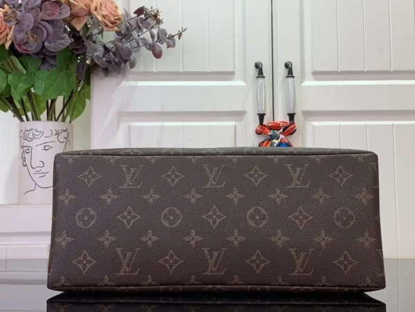 Shopper Tote MM Autres Cuirs Monogram Men Bags - Image 7