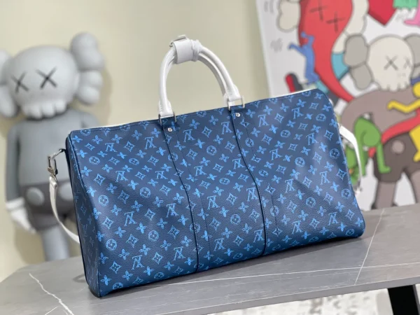 Travel Bags Collection for Men - Image 6