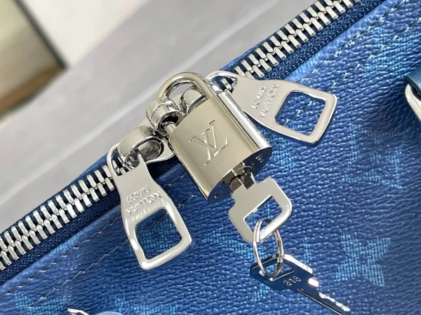 Travel Bags Collection for Men - Image 8