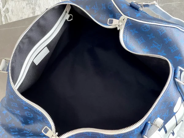 Travel Bags Collection for Men - Image 10