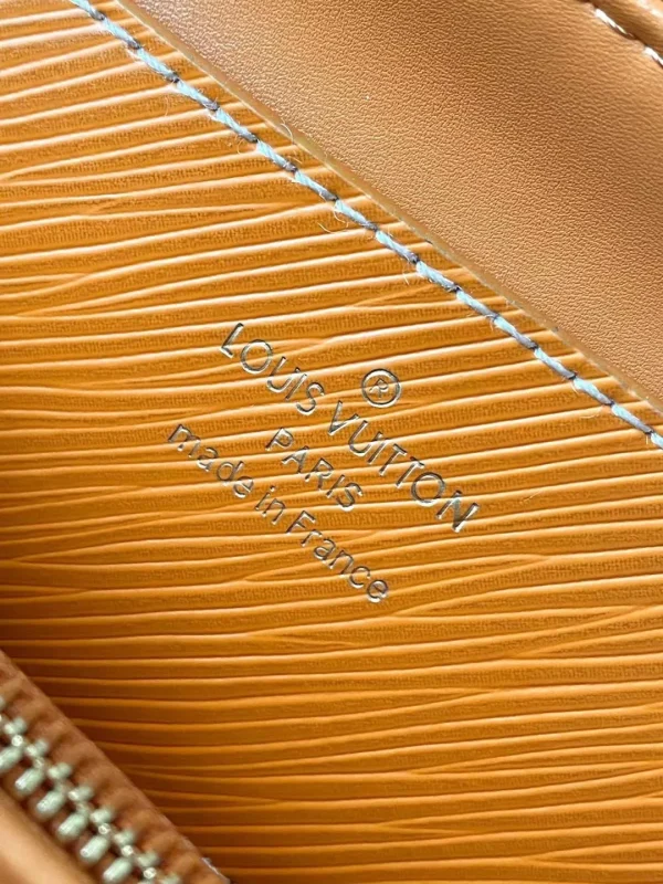 Twist MM Epi Leather Handbags - Image 10
