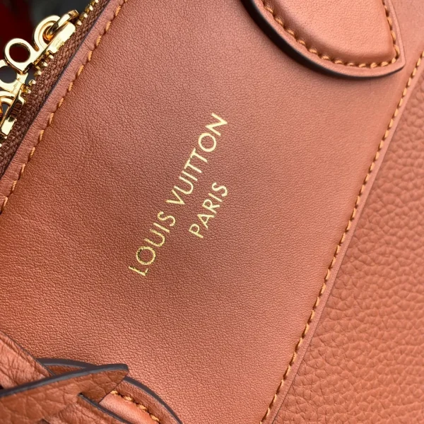 Vendôme MM High End Leathers  Women - Image 7