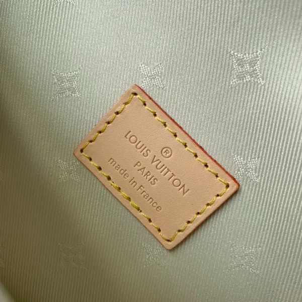 Wallet on Chain Ivy Other Monogram Canvas - Image 2