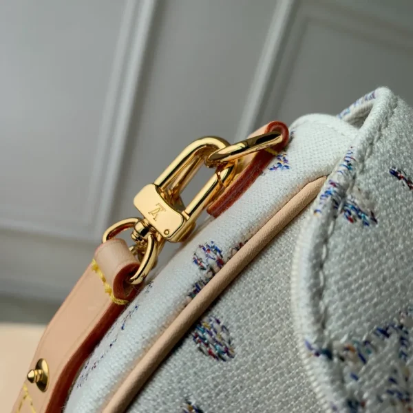 Wallet on Chain Ivy Other Monogram Canvas - Image 8