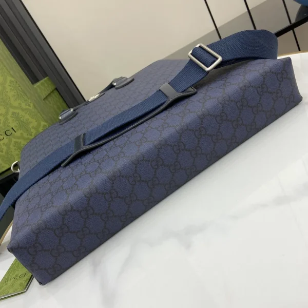 Blue Gucci Tote bags for Men - Image 6