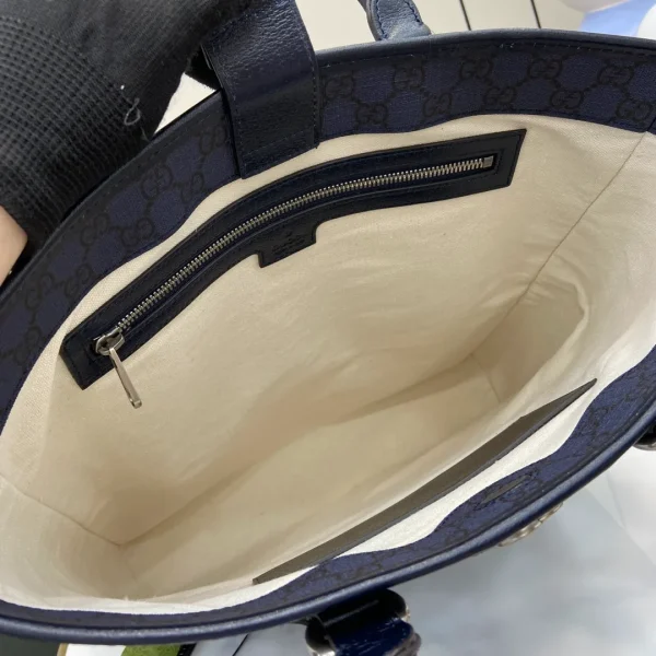 Blue Gucci Tote bags for Men - Image 9