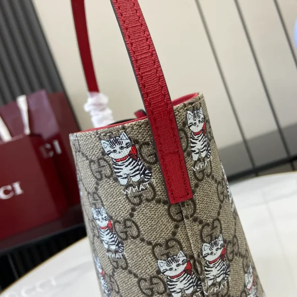 Children's printed GG bucket bag - Image 2