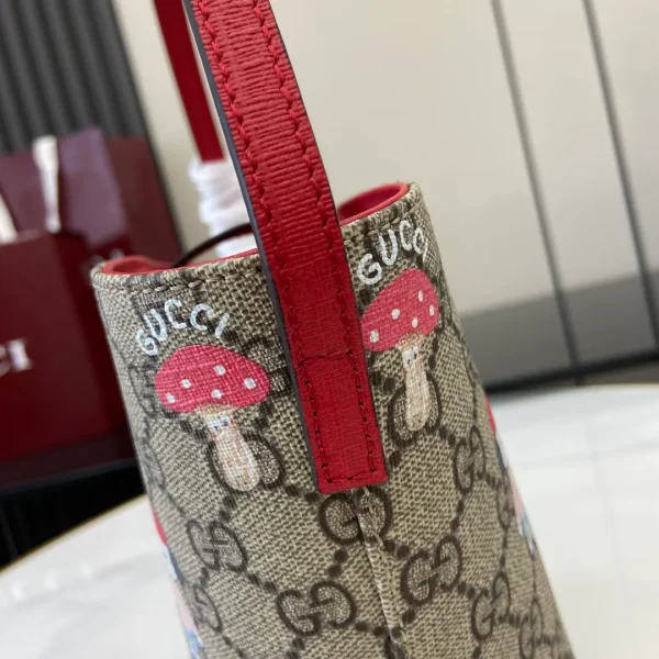 Children's printed GG bucket bag - Image 6