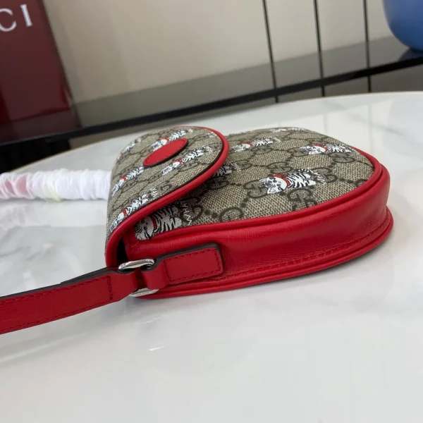 Children's printed GG bucket bag - Image 7