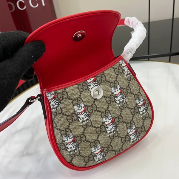 Children's printed GG bucket bag - Image 8