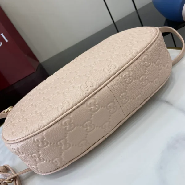 GG Emblem small shoulder bag - Image 5