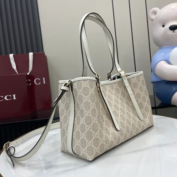 GG Emblem large tote bag in Beige White GG Canvas - Image 4